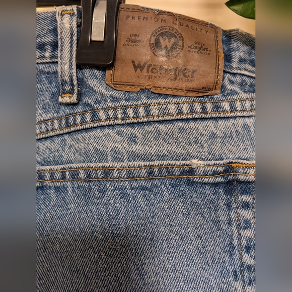 Vintage Wrangler Blue Jeans 100% Cotton - Picture 7 of 9